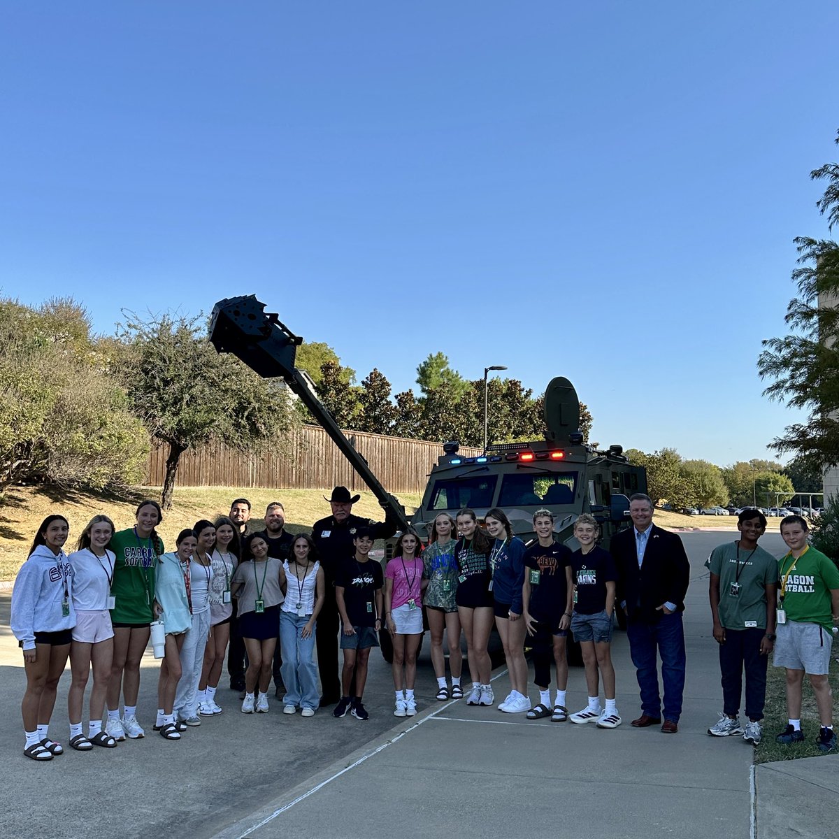 Sheriff <a href="/BillWaybourn/">Sheriff Waybourn</a> and I got to share about public service for Career Day with some wonderful <a href="/Carrollisd/">Carroll ISD</a> Middle School students. The <a href="/tarrantcountyso/">Tarrant County SO</a> Bearcat was a big hit. I was encouraged by the students’ curiosity and the teachers’ enthusiasm. Today was a reminder that