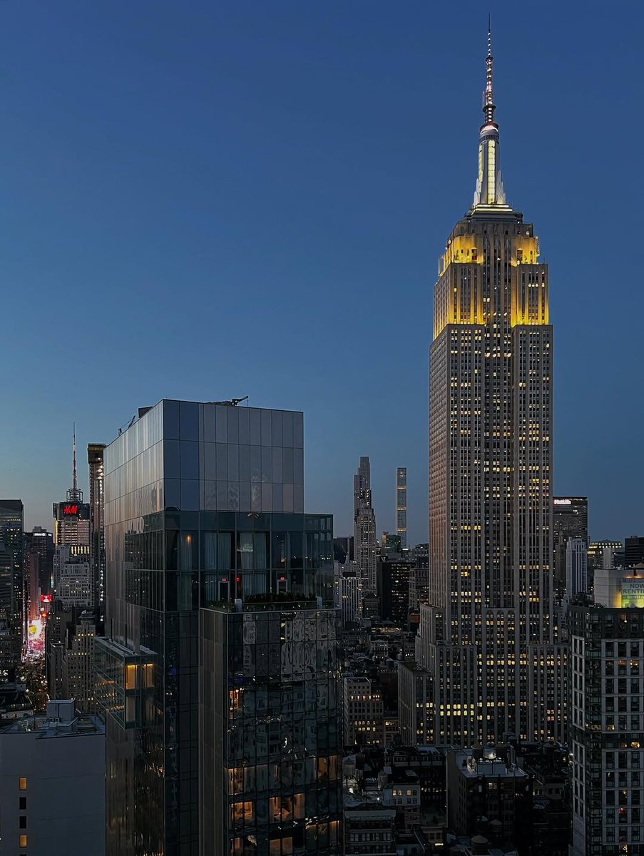 Flatiron & NoMad, NYC tweet media