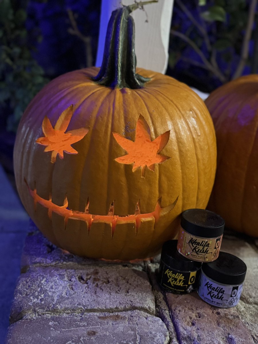 Khalifa Kush Season 🎃🍃🚨