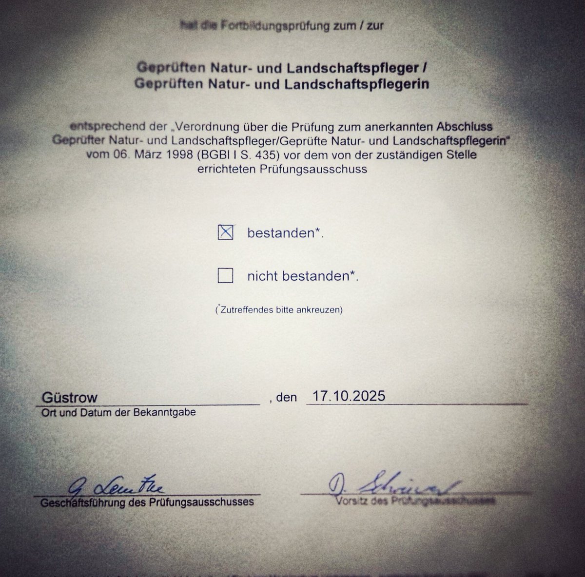 Nach einem Jahr Ausbildung habe ich heute die Prüfung zum Naturpark Ranger bestanden! Auf dem Weg zum Sternenpark Ranger! 🌲🌌 #NaturparkRanger