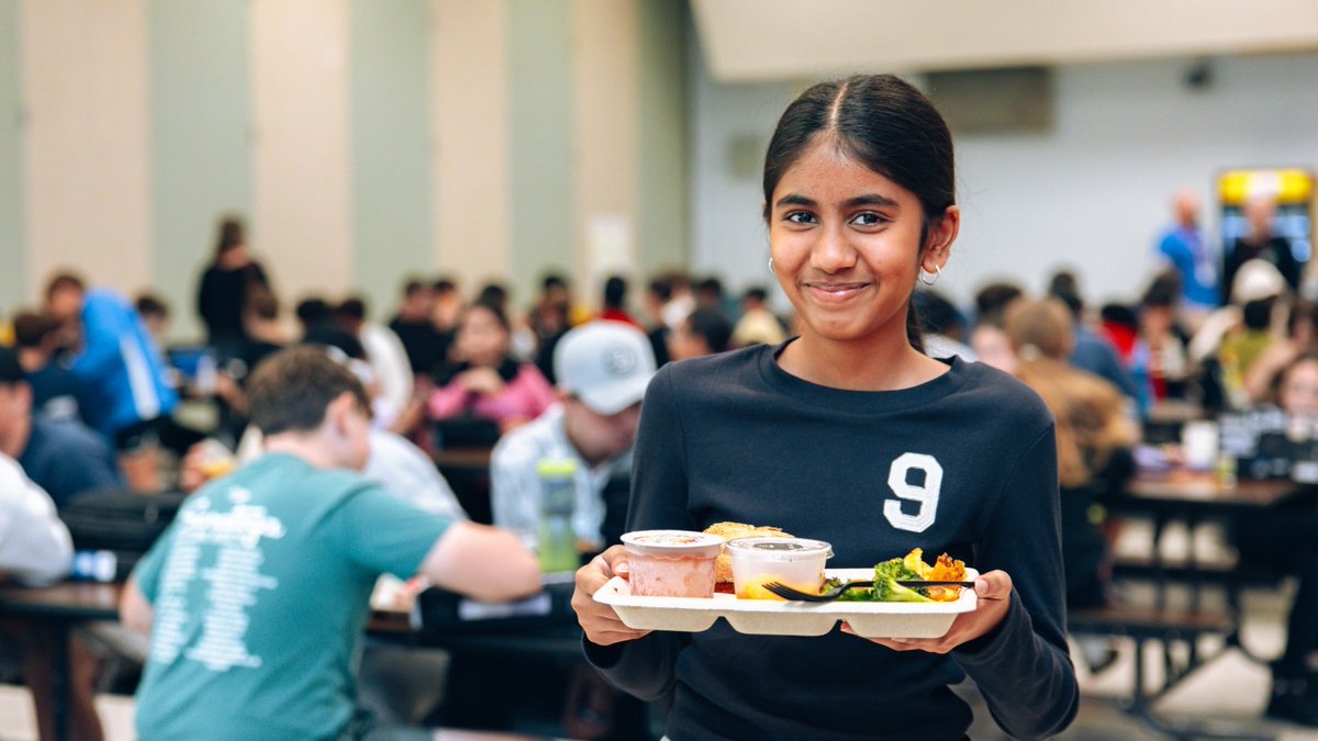 As we close out #SchoolLunchWeek, we’re highlighting NY’s Universal School Meals program with a spotlight on Niskayuna where the number of school lunches served each day has skyrocketed — all thanks to the new initiative. 

By providing school meals to all students, districts can