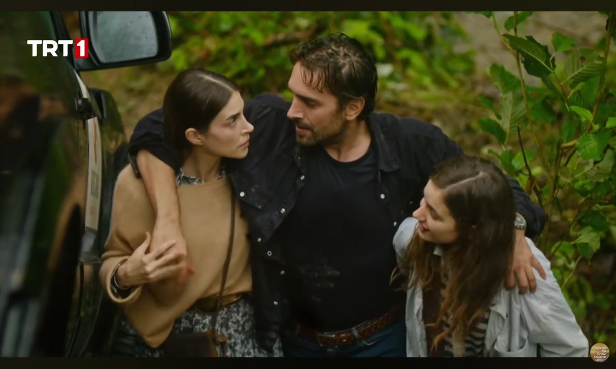 Eleni &amp; babası Adil Koçari &amp; annesi Esme Furtuna 😍
#TaşacakBuDeniz #AdilKocari #EsmeFurtuna #Eleni