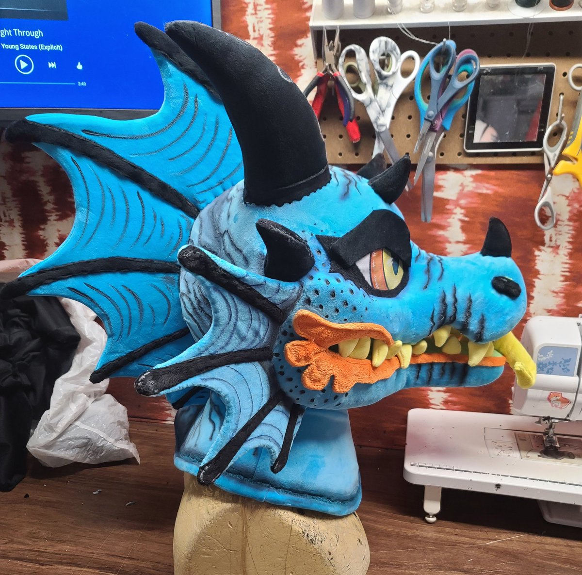 WolfSkin_Studio's tweet image. Oh yeah, added a fin to this head, it looks really rad now 😎