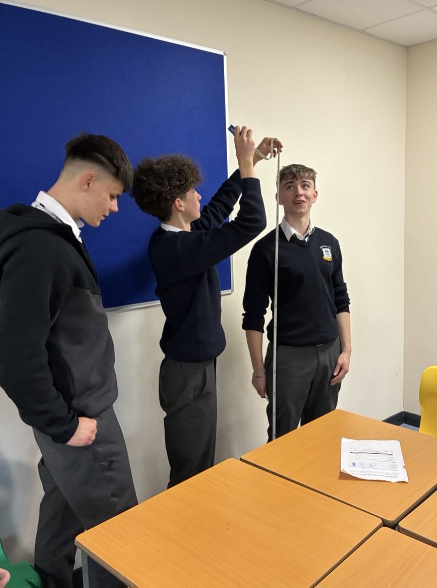 colmhuirecoed's tweet image. Teamwork + Trig = Success! 📏👏🏻 Using clinometers, tape measures and trig ratios, @colmhuirecoed students connected classroom learning to the real world during  @mathsweek 🔢 #MathsInAction #successthrougheffort #coláistemhuirethurles @TipperaryETB