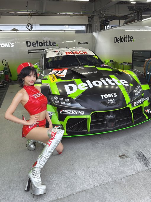 Twitterのコスプレ画像21