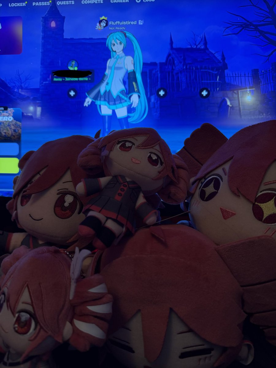 Fluffuistired's tweet image. THE TETOS ARE READY.