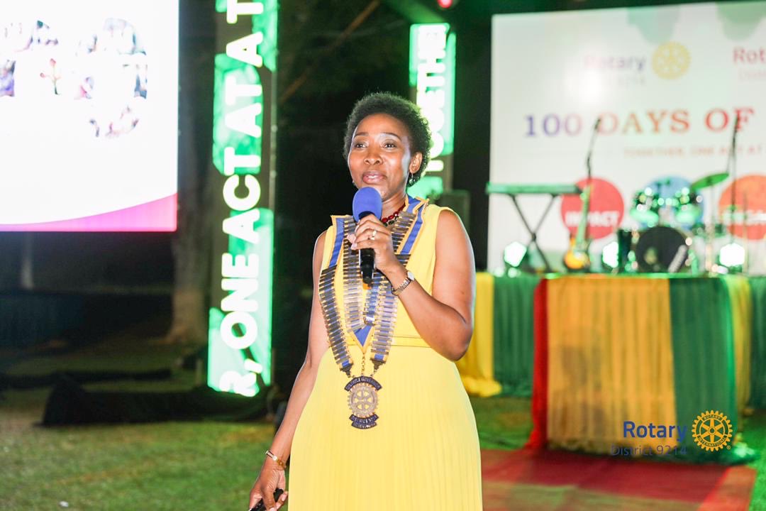 Y'all, the District governor D9214