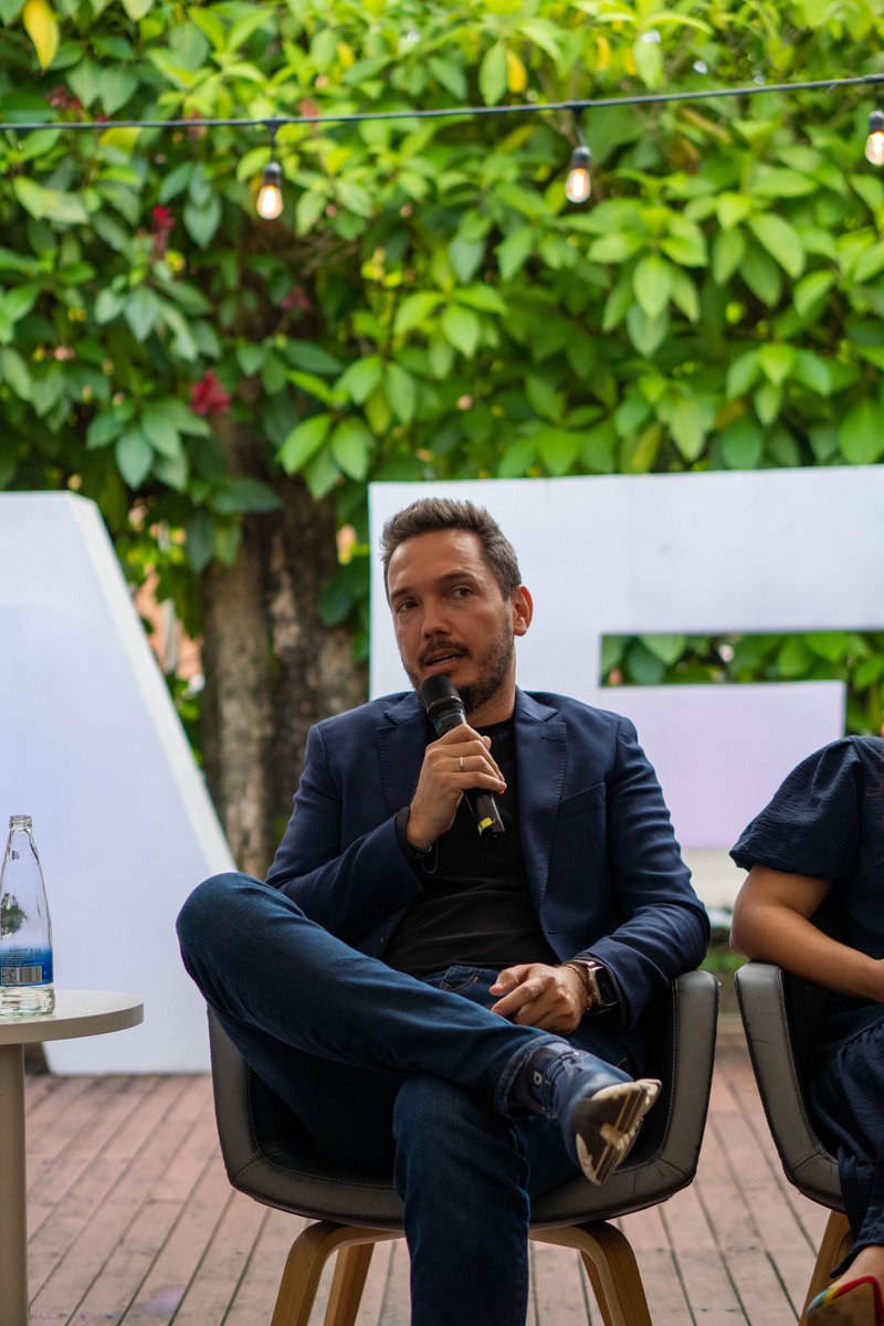 Finanzas, Economía y Gobierno tweet media