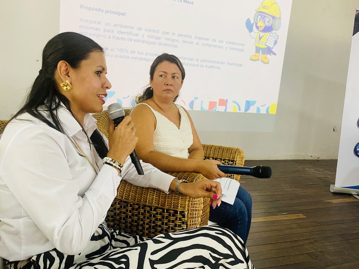 #AEstaHora el municipio de #LaMesa presenta su buena práctica “Juntos fortalecemos nuestro Sistema de Control Interno”, liderada por la alcaldesa Laura Londoño y la jefe OCI Leidy Cruz☕🎯 con estrategias como “Fórmula Triple A”, “Lotería del control” y “Sé jefe OCI por un día”.