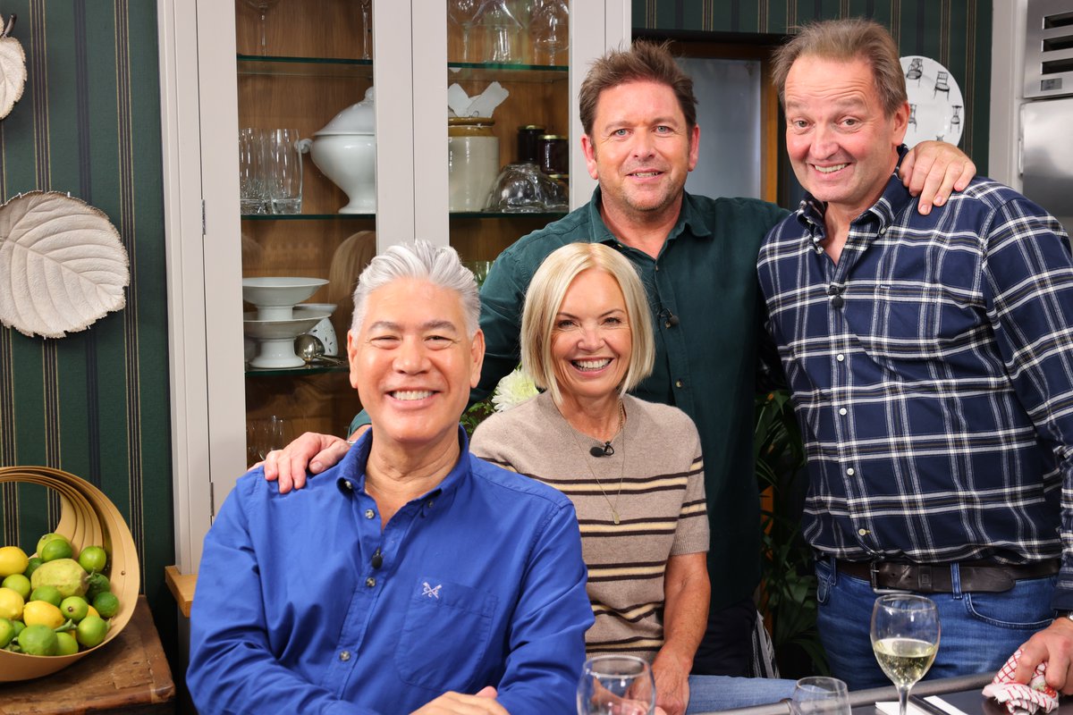 Sat_James Martin tweet media