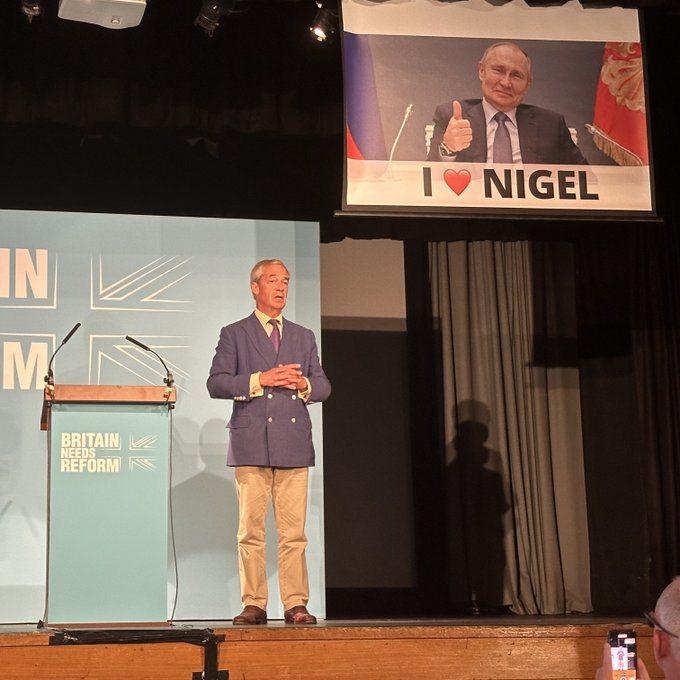 terminallytang1's tweet photo. @gavinesler He's been found out. He's trying to cover his tracks. He is up the gills in Russian corruption and the whole world knows it. https://t.co/EsJAOTuYJi