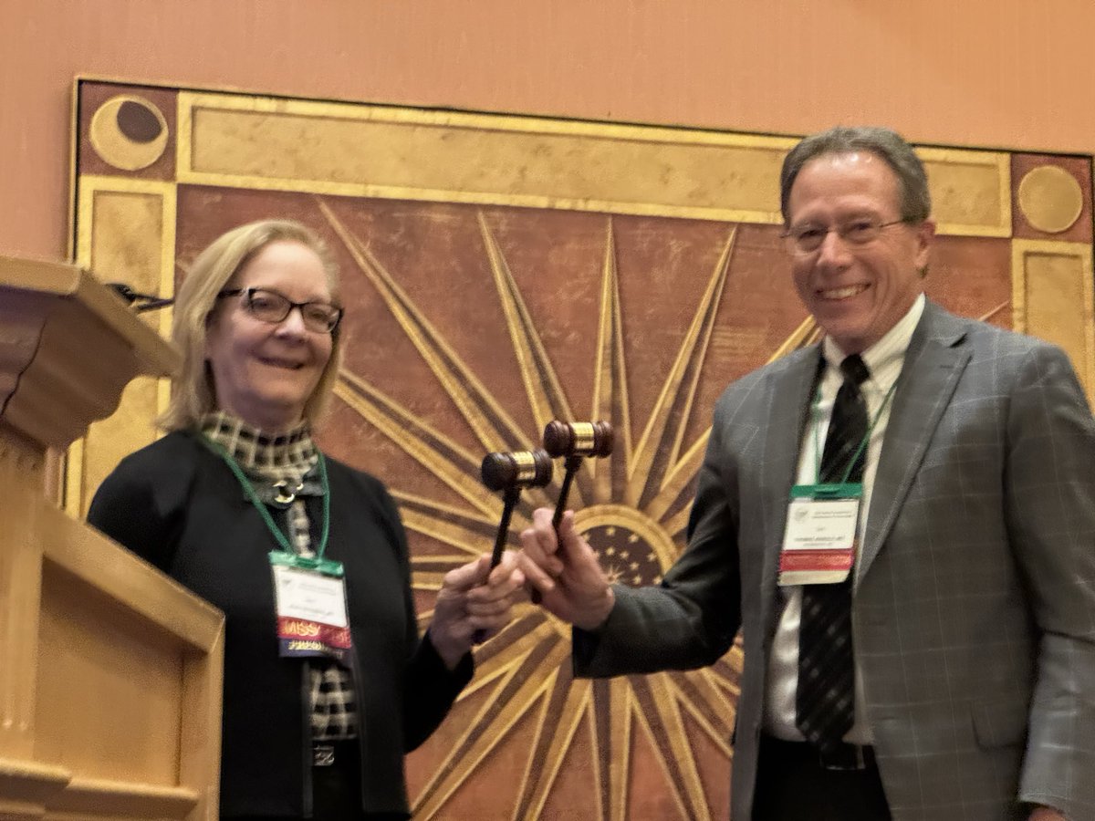 Introducing the newest president of <a href="/TheCAOG/">CAOG</a>, Thomas Arnold, MD!!! <a href="/UNDSMHS/">UND School of Medicine & Health Sciences</a>