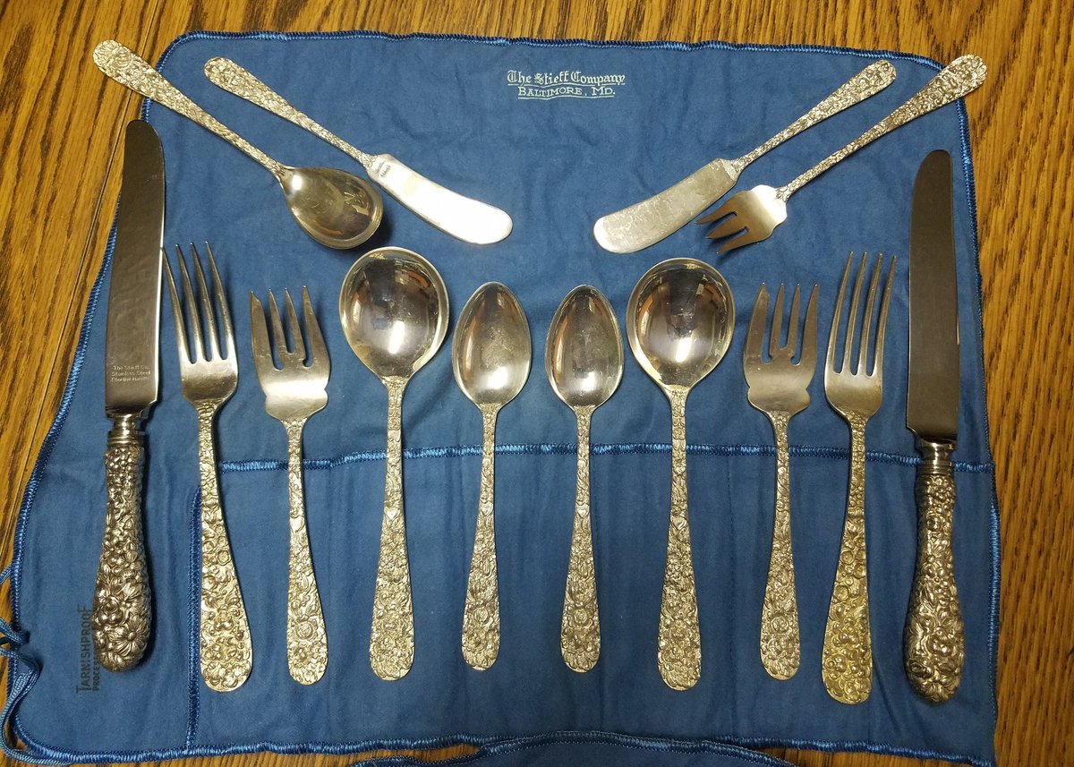 coinking87's tweet image. Some people were born with a silver spoon in their mouth..... I had to inherit mine years later.
#silver