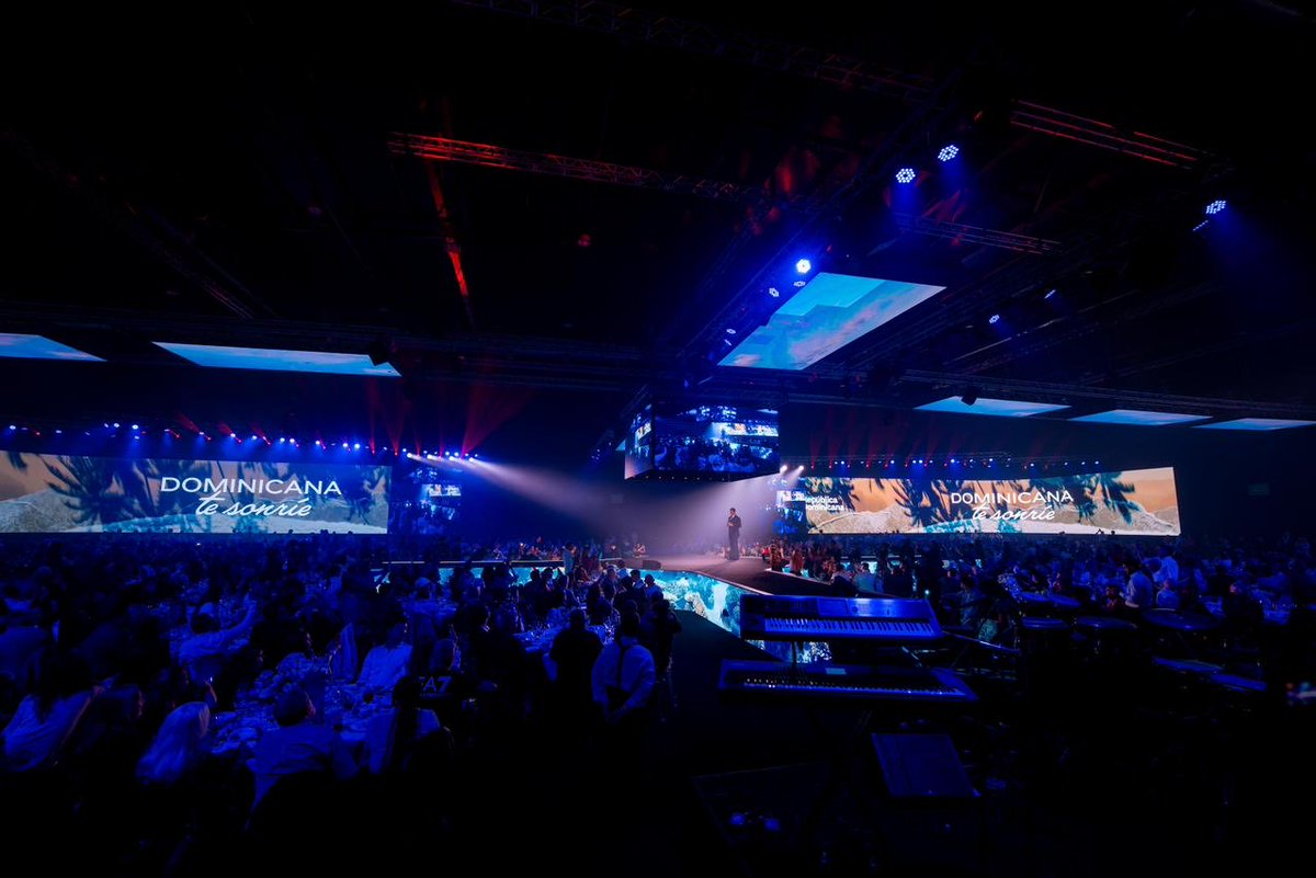 Porque en cada encuentro con Sudamérica reafirmamos lo que somos:
un país que no solo se visita… se vive. 🇩🇴🌎

#MeetInParadiseSudamérica
#MeetInParadiseArgentina
#RDenArgentina
#DominicanaTeSonrie