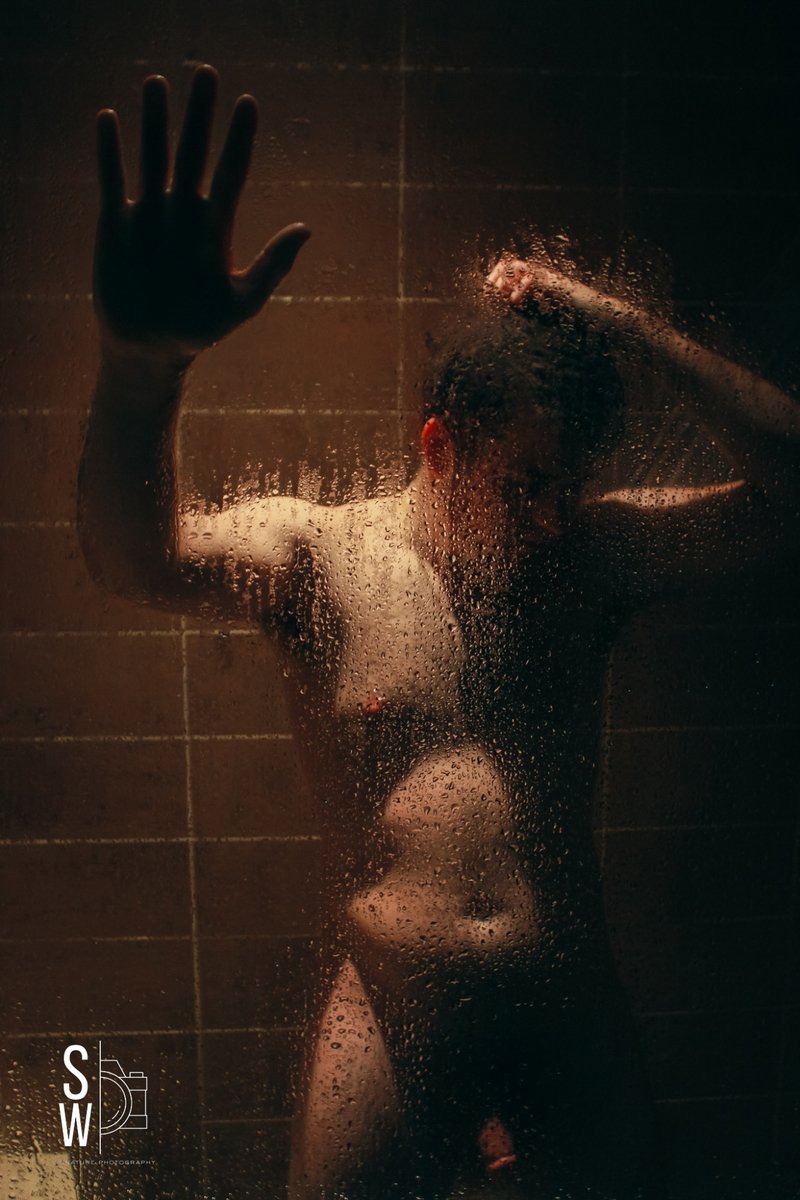 SWallacePhotog's tweet photo. #portraitphotography #nudemale #naked #nakedman #nudeart #man #malebodv #maleform #men #erotic #malephotography #naturalliqht #maleportrait #eroticart #malephotography #artisticnude #malemodel #unitedkingdom #photography #gay #gayart #nude #nudeman https://t.co/7wIPcTiaJa