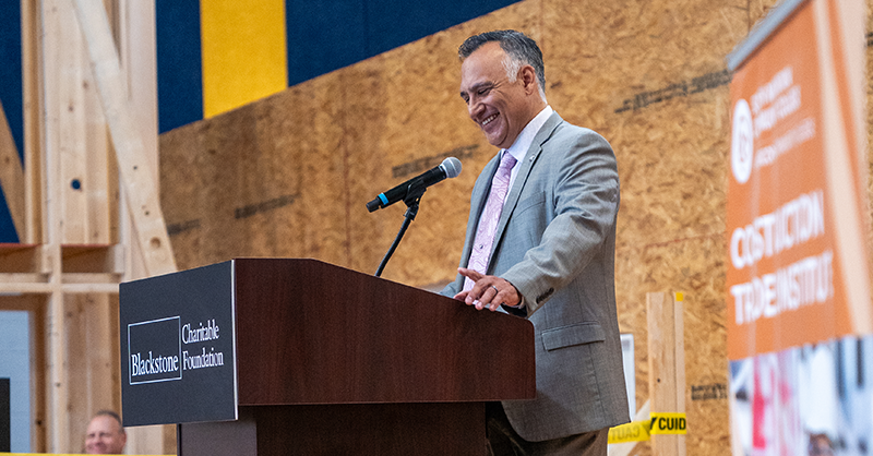 mcccd's tweet photo. This morning, higher education, community, and industry leaders gathered as the @blackstone Charitable Foundation announced a $3 million grant to launch Skilled Futures, a program aimed at increasing access to high-quality training and workforce development.

Learn more: