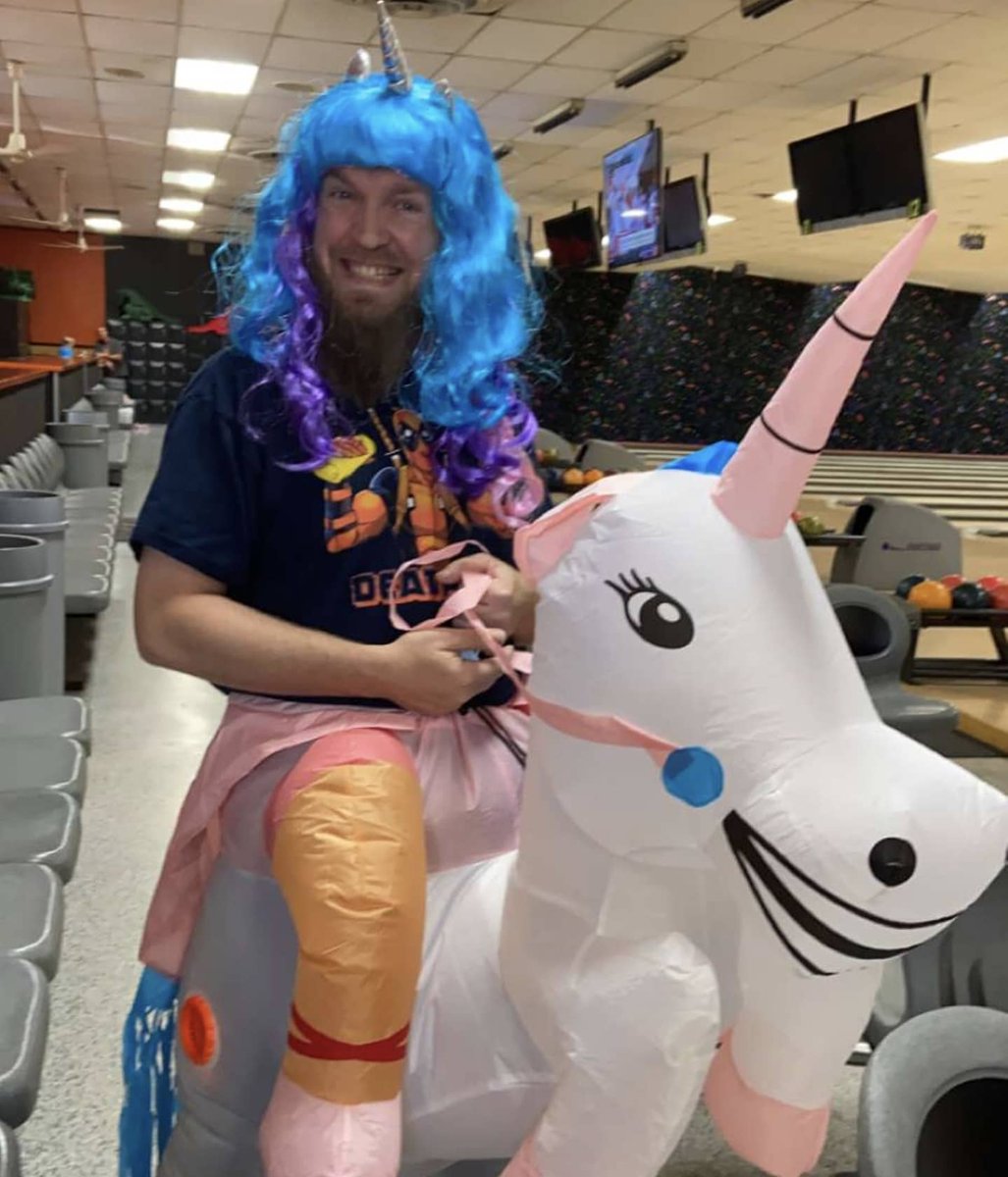 Pre-birthday stream! Can we hit 4 new followers, and 3 new subscribers today? Since I'm gonna be 43 tomorrow. twitch.tv/beardeddadbodg… 

Trying to hit 43 new followers on <a href="/kick/"></a> 
kick.com/beardeddadbodg…

<a href="/ViewerAttack/">Viewer Attack</a> and <a href="/chaostricksapp/">Chaos Tricks</a> extensions are live.