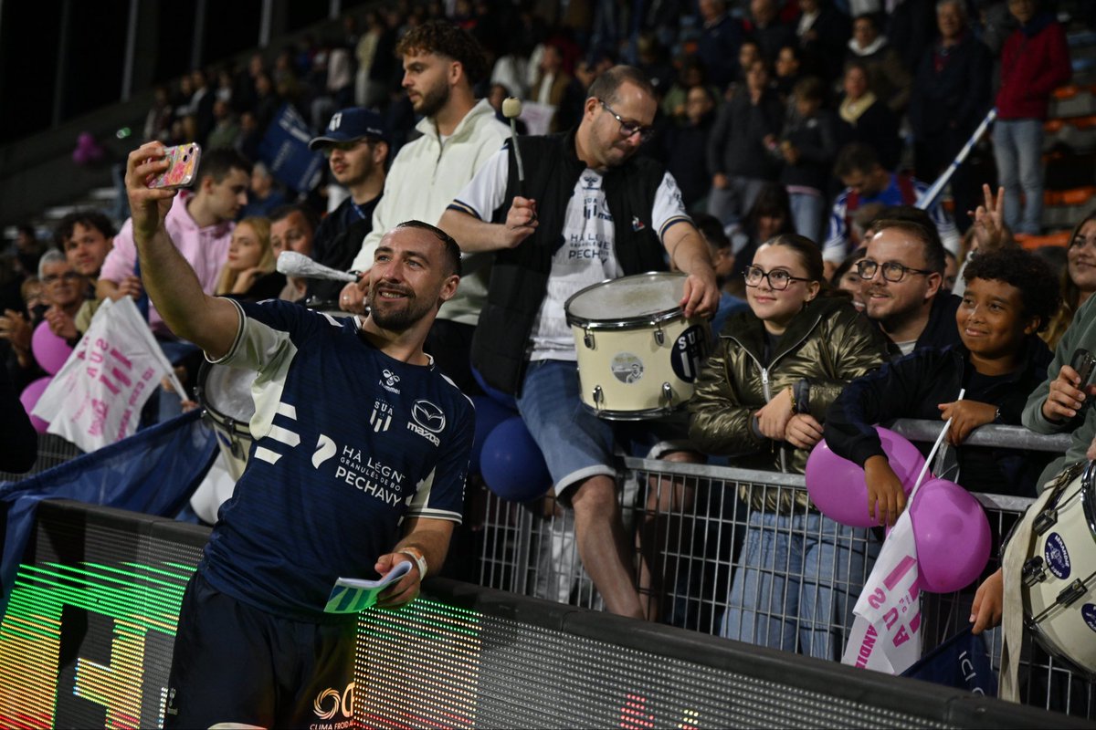 agen_rugby's tweet photo. Une magnifique soirée à la maison ✨

Merci à tous pour votre soutien 💙 https://t.co/W16Qf5p6oI