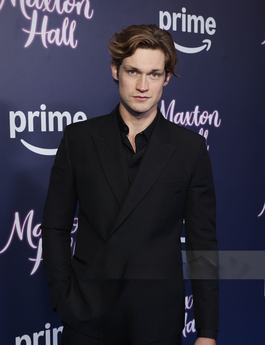 Damian Hardung Updates (@hardungupdates) on Twitter photo 