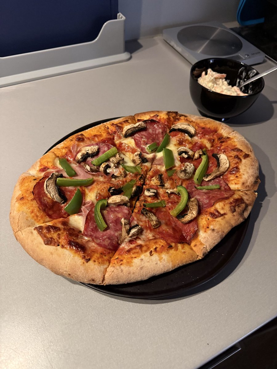 Gn 

Another long day my friends but I’ve the whole wknd off.. I will return tomorrow! 

Here’s a pic of my dinner for your pleasure 😁

Night all 😌😌