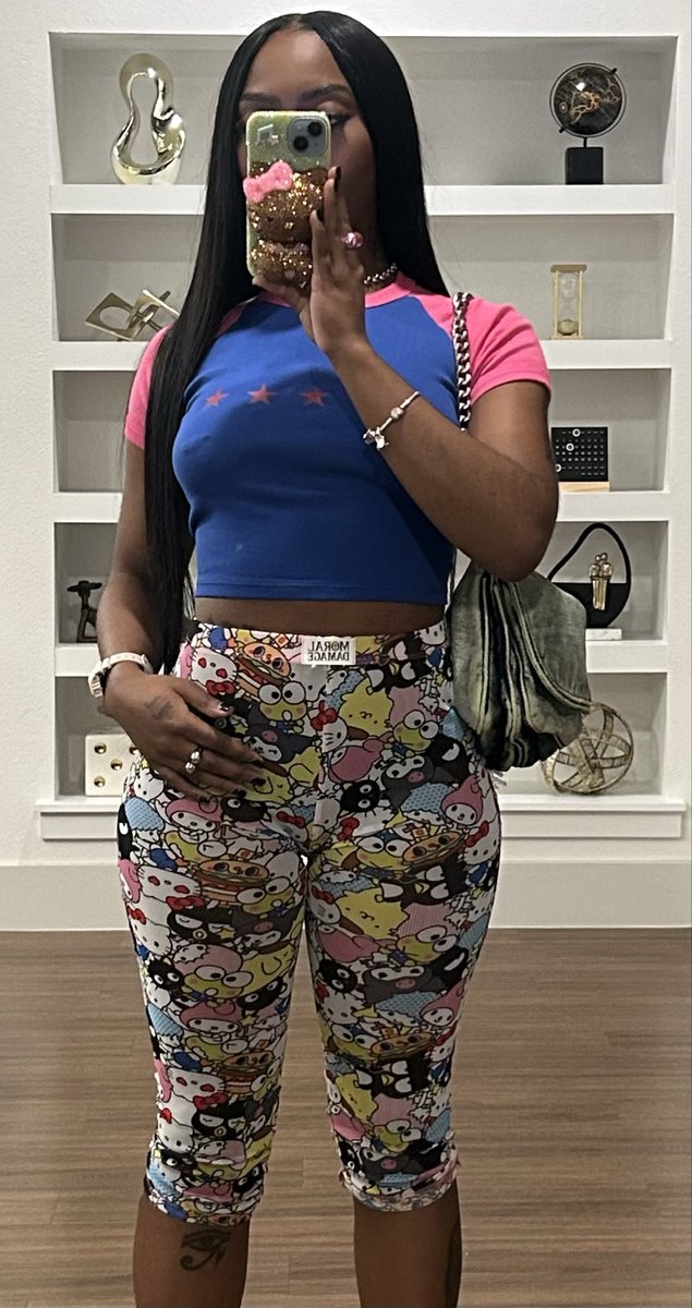 Janaee_Monae's tweet image. MoralDamage.com