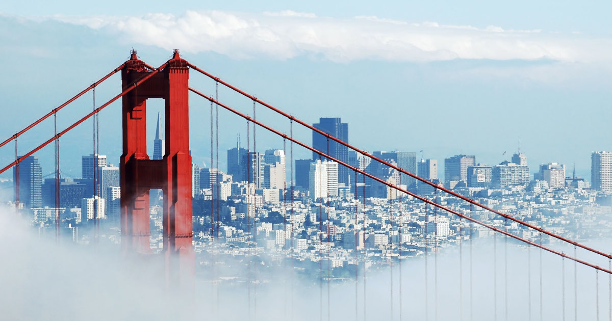 بسم الله وعلى بركة الله،

أبدأ رحلتي إلى سان فرانسيسكو 🇺🇸،
مدينة صنعت من الأفكار مشاريع، 
ومن المشاريع شركات غيرت العالم.

رحلتي هذه مختلفة.. 

نستمع، ونقرأ التوجهات،
ونبدأ بخطوات محلية ورؤية عالمية،
لنكشف عن مشروع عمل عليه فريقنا خلال الشهور الماضية بشغف

فبسم الله نبدأ 🚀