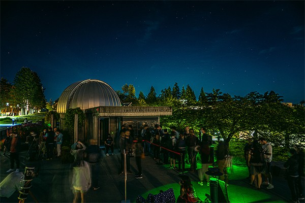 Starry Nights is ON tonight! Join us 7:30-10:30pm for views of the Saturn and the Pleiades and maybe a few surprises! As always, thanks to Royal Astronomical Society of Canada - Vancouver for helping us make these events happen. ow.ly/YtGs50Xeq5Z