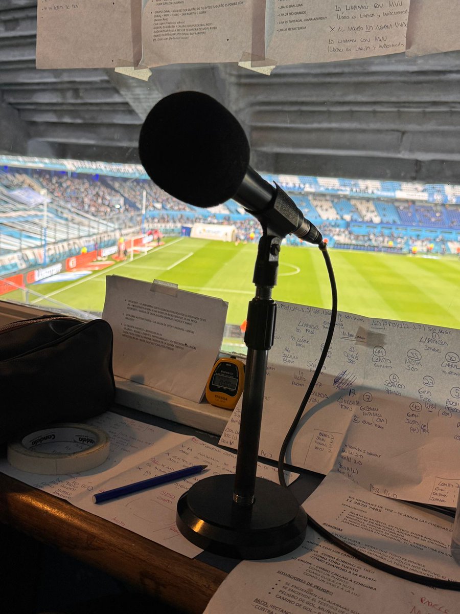 #FútbolShowNacional | ¡Arranca la 13° fecha del Torneo Clausura y la vivís por <a href="/NacionalAM870/">Radio Nacional AM 870</a> !⚽ 

YA transmitimos #Racing vs #Aldosivi en #AM870 📻
desde el Cilindro de Avellaneda

Relata <a href="/munecoperazzo/">Martin Perazzo</a> comenta <a href="/JIMinotti/">Juan Ignacio Minotti</a>
Vestuarios <a href="/lucadejesus/">Luca de Jesús</a> y <a href="/ahpagano/">Ari Pagano</a>
    
 📻AM870