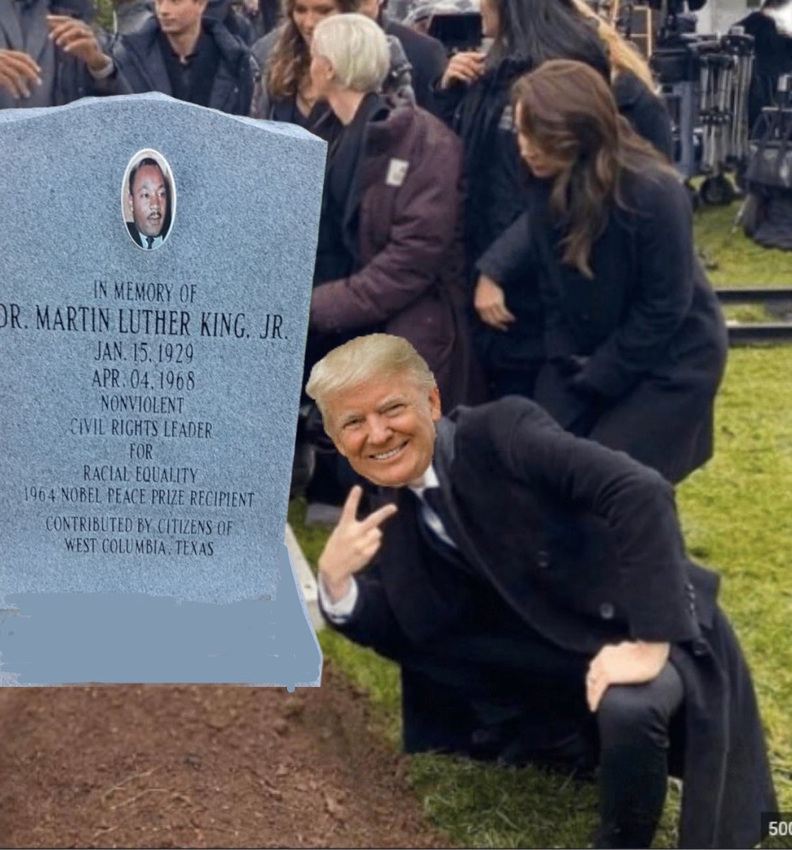 No Kings

MLK

Martin Luther King, Jr. 

#NoKingsDayOct18th