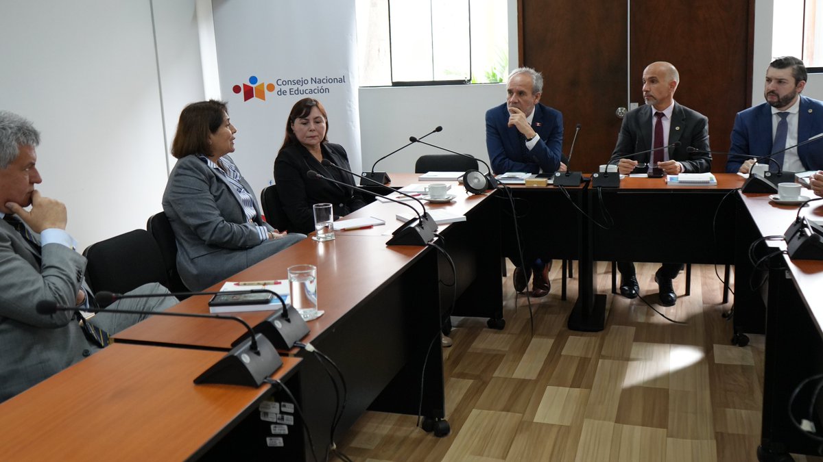 cneperu's tweet image. #NotadePrensa | El CNE sostuvo reuniones con representantes y docentes de la @fgusal, así como con autoridades de diversas universidades peruanas, en espacios orientados a fortalecer la cooperación académica y promover el intercambio de experiencias en el ámbito educativo.