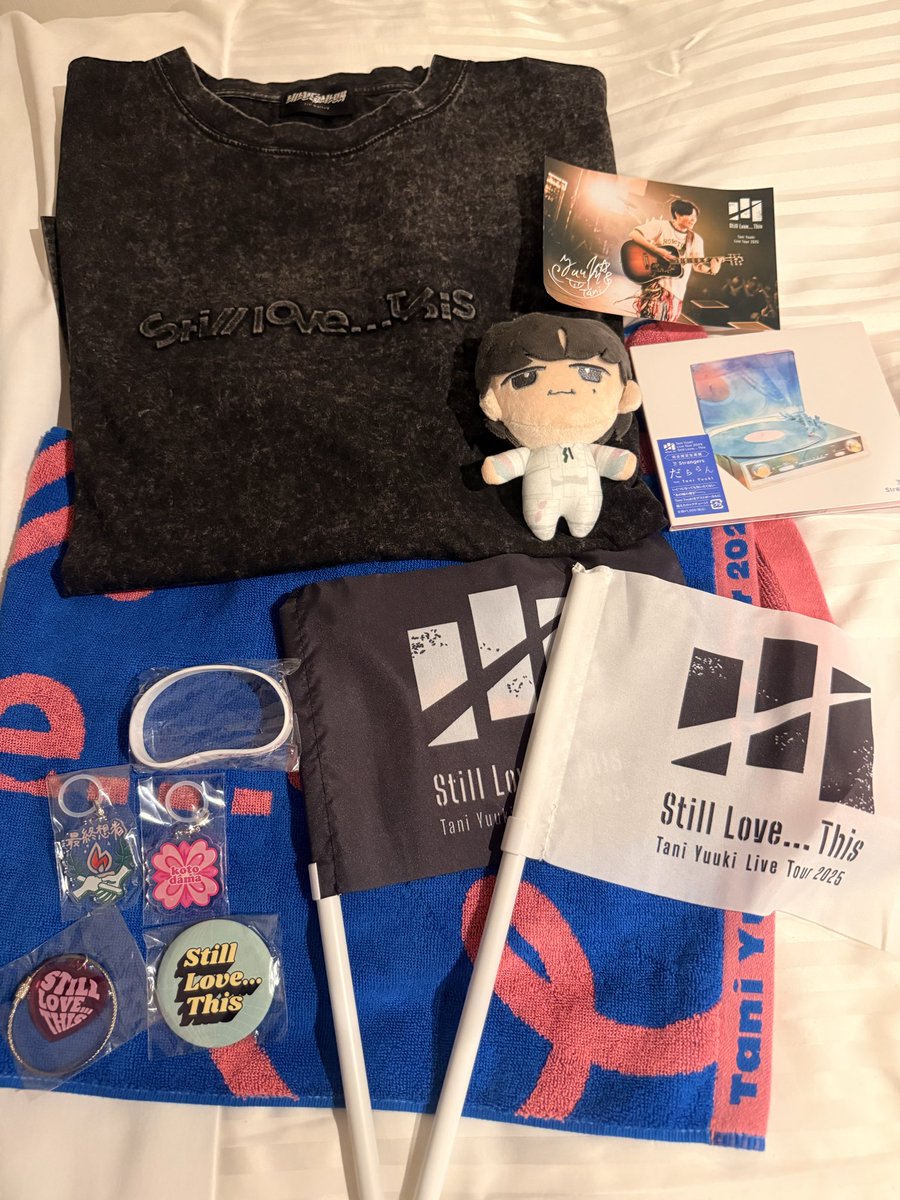 la_sh51's tweet photo. TaniくんLIVE石川！
めっちゃ楽しかったぁ🥺❤️‍🔥毎回楽しさ更新してる！ニコニコTaniくん可愛かった🥰
そしてやっとだららんCDゲットできてめっちゃ嬉しい🥹

 #TaniYuuki_Stilllovethis 
 #TaniYuuki 
 #谷乃湯 https://t.co/G1A65QDYrl