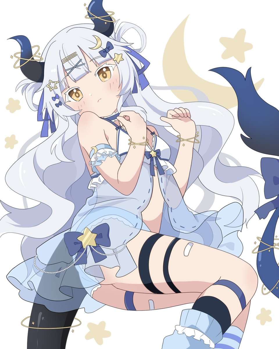 Salem ˚ʚ♡ɞ˚ 🤍🌌 tweet media