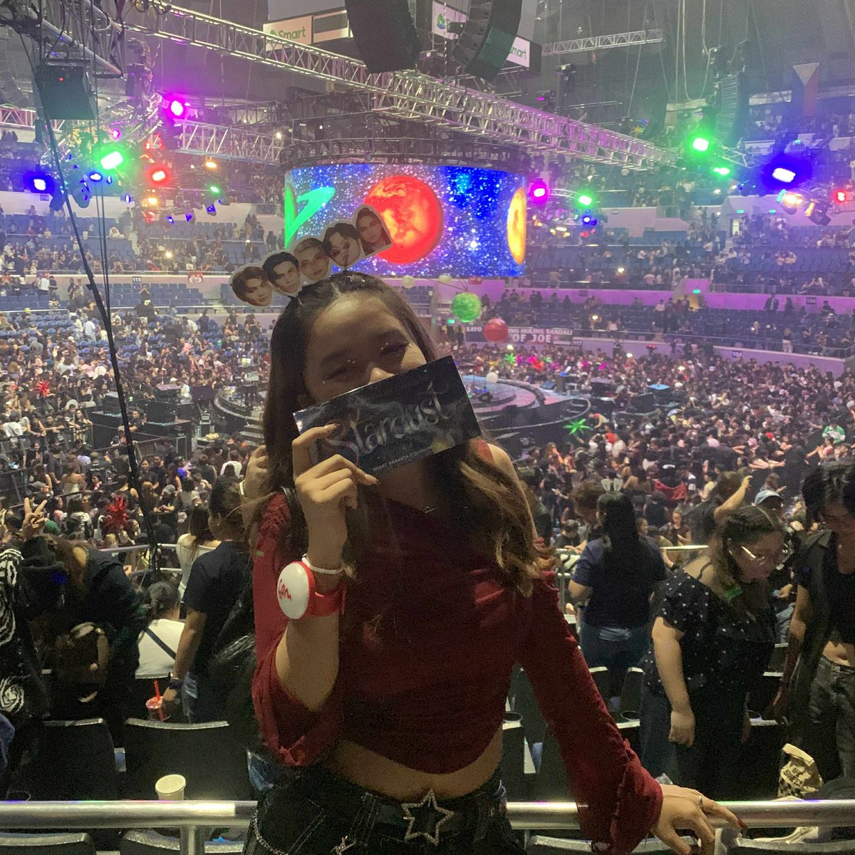 darljsp_'s tweet photo. STARDUSTTTT!! 2/2 grabe cup of joe, nawala yung lagnat ko dahil sa concert nyo JAHAHAHA OA, sobrang magical sobrang ganda sobrang gusto ko pa ulitinnn
@cupofjoemusic 
#COJStardustTheConcert https://t.co/bYAJo0OUuW