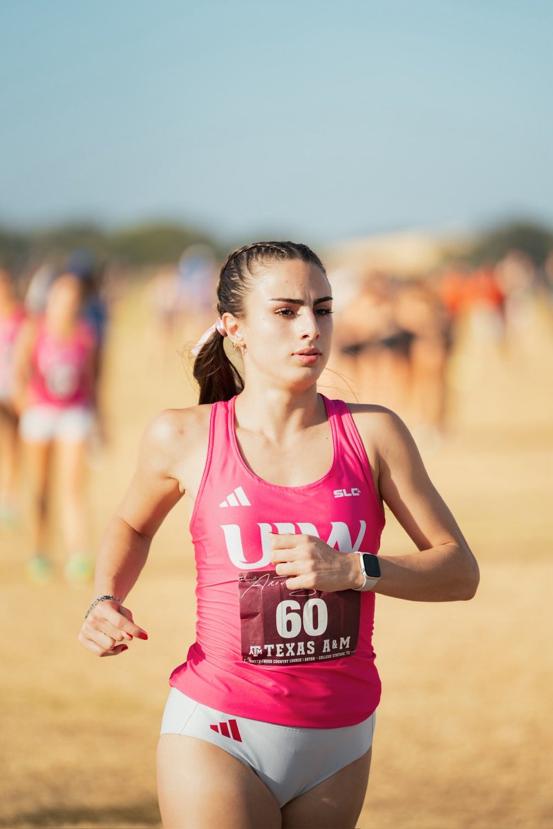 UIW Track and XC tweet media