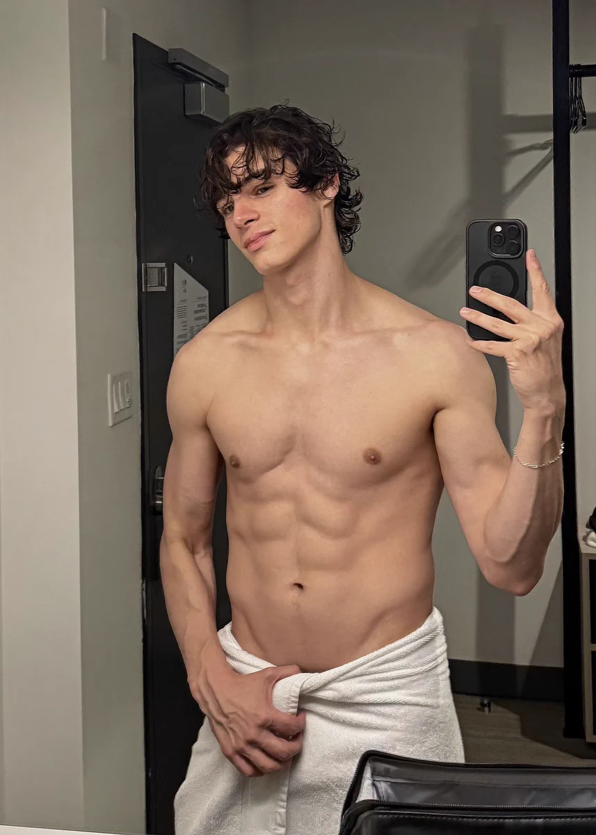 Pierre Boo 🔱 (@itspierreboo) / X