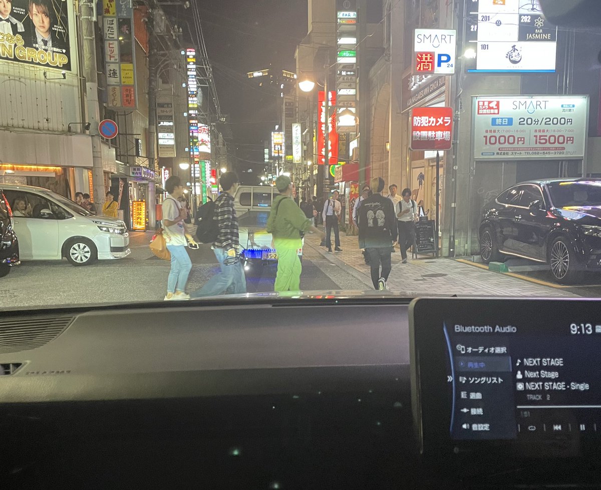 ma_hikaru66's tweet photo. 昨日帰ろうと思って車で帰ってたらちょうど目の前通って行った😆
(しかもちゃんとネクステ聴いてるの写り込んでてオタクすぎるwww) https://t.co/XxMGKogiOJ