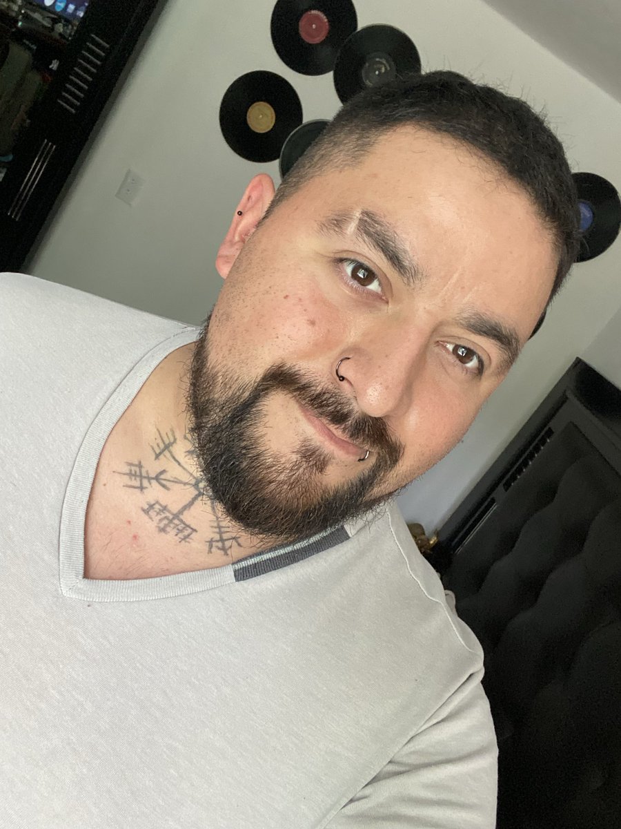 icarus_acranio's tweet photo. Cortesíto de pelo 😬… mira mamá sin filtros 😏#SinFiltros #nofilter https://t.co/QcAviUCmwc