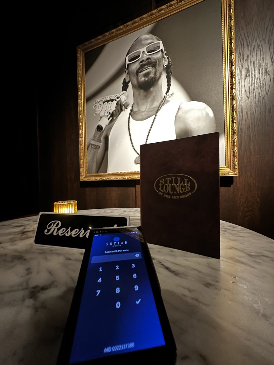 JPhelpsShift4's tweet photo. 🎤🪩Nobody does it like @Shift4!! Thrilled to help roll out @SkyTabPOS in the latest installment of Still Lounge by @SnoopDogg &amp; @drdre at Live!! At the Pointe Orlando🍾🍸 https://t.co/EcMhJdrbNk