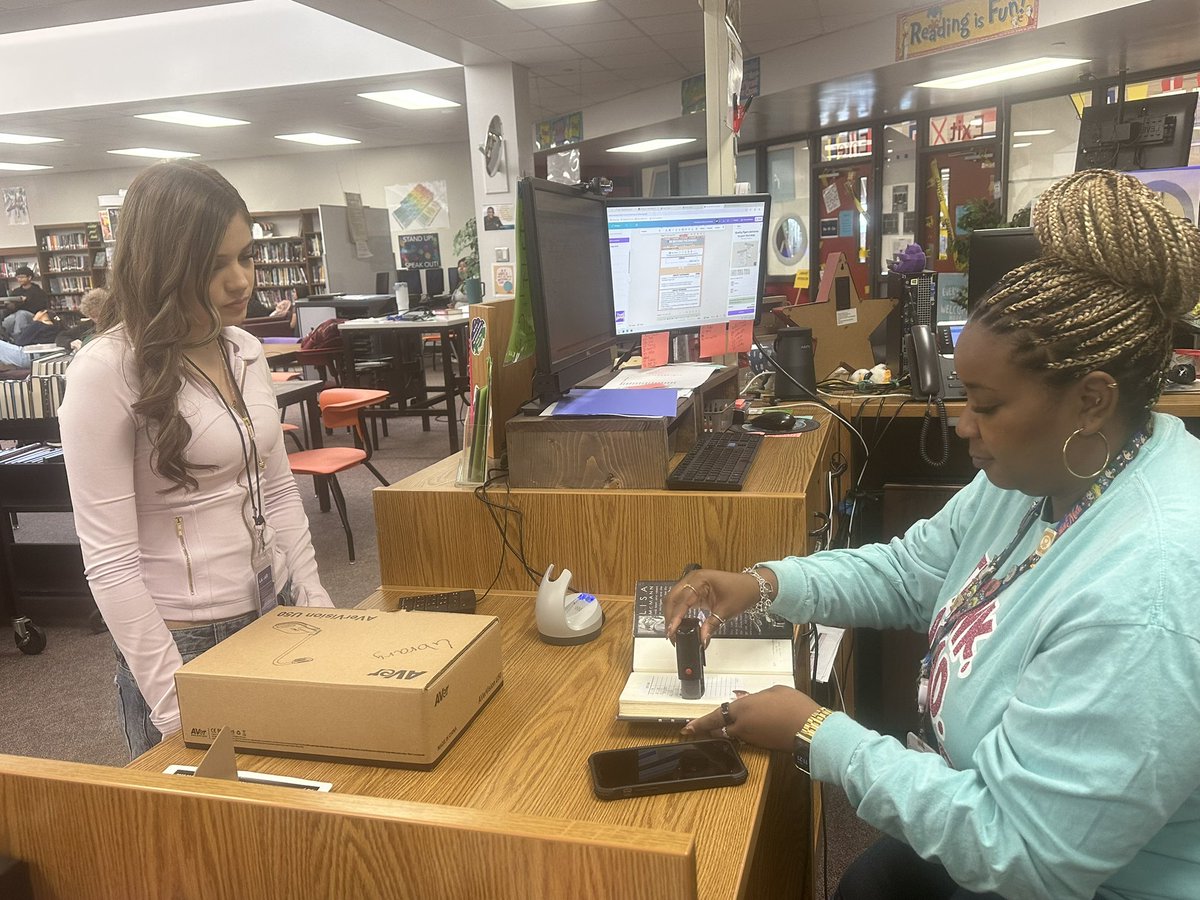 Señora Rivera tweet media