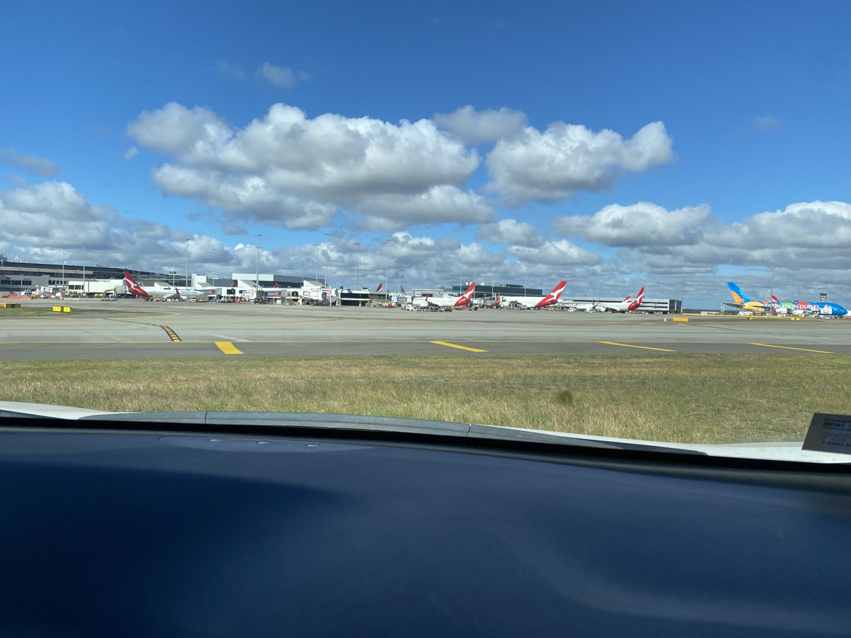 DanielBrinkman's tweet photo. Not a bad view for the morning at work. https://t.co/a6TZ41pXhC