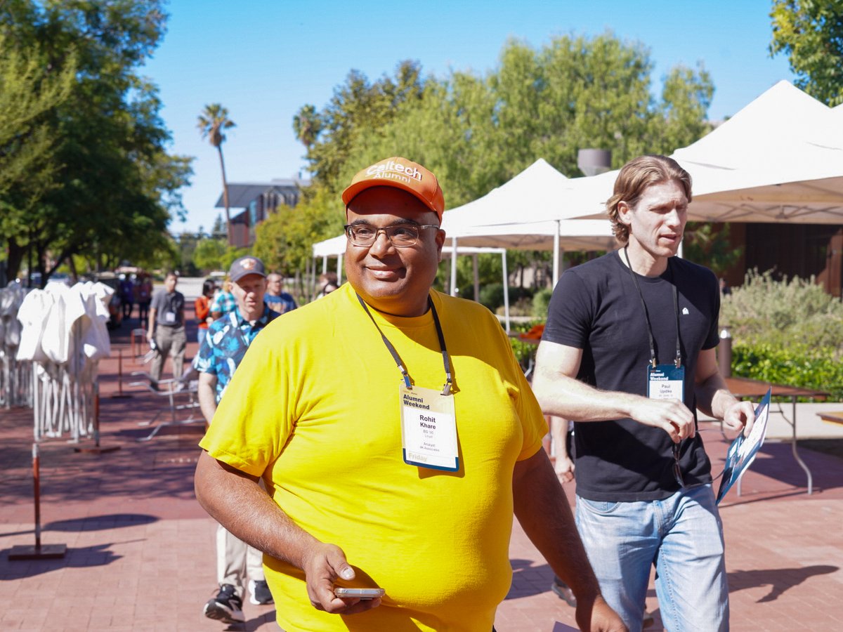 caltechalumni's tweet image. The smiles say it all. As alumni make their way across campus for Alumni Weekend, we’ve captured a few moments that remind us what makes this Caltech community so special.