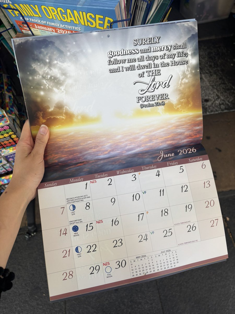 do_u_feeel_it's tweet image. Imagine waking up to this