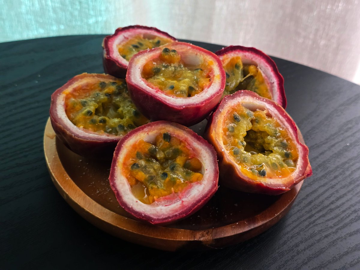 🌤️☀️ MuMu Morning ㅡ อรุณสวัสดิ์ตอนที่อาหารมื้อเที่ยงกำลังจะมาถึง 🐢🐍💦 รู้สึกผิดนิดหน่อย แต่ฤดูใบไม้ร่วงน่ะ อากาศดี น่าจะนอนแบบ 76 hrs ที่สุดเลย

ส่วนฤดูหนาว ผมนอน 168 hrs และตื่น 24 hrs ครับ ฮ่าๆ

นี่คืออาหารเช้าㅡ

จะว่าไป ผลไม้ที่มูกิชอบ ก็หน้าตาไม่สวยเลยสักอย่าง Fig,