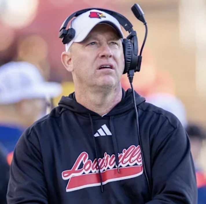 Brett McMurphy (@brett_mcmurphy) on Twitter photo Jeff Brohm has coached 2 of the only 3 road teams in last 30 years to defeat an AP Top 2 team that never trailed & made 4+ interceptions. Tonight & 2021 w/Purdue h/t <a href="/BetweenTheNums/">Greg Harvey</a>
Louisville 24, Miami 21 (2025)
Purdue 24, Iowa 7 (2021)
Florida 35, Tennessee 29 (1996) Jeff Brohm has coached 2 of the only 3 road teams in last 30 years to defeat an AP Top 2 team that never trailed & made 4+ interceptions. Tonight & 2021 w/Purdue h/t <a href="/BetweenTheNums/">Greg Harvey</a>
Louisville 24, Miami 21 (2025)
Purdue 24, Iowa 7 (2021)
Florida 35, Tennessee 29 (1996)