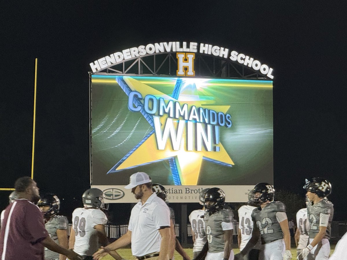 Hendersonville outlasts the Bison at home in OT  to get its 2nd district win of the season ❗️

<a href="/hhscommandos/">Hendersonville High</a> <a href="/scbisonfootball/">Station Camp Football</a> <a href="/MainStreetPreps/">Main Street Preps</a> <a href="/MyTV30_Sports/">@MyTV30_Sports</a>