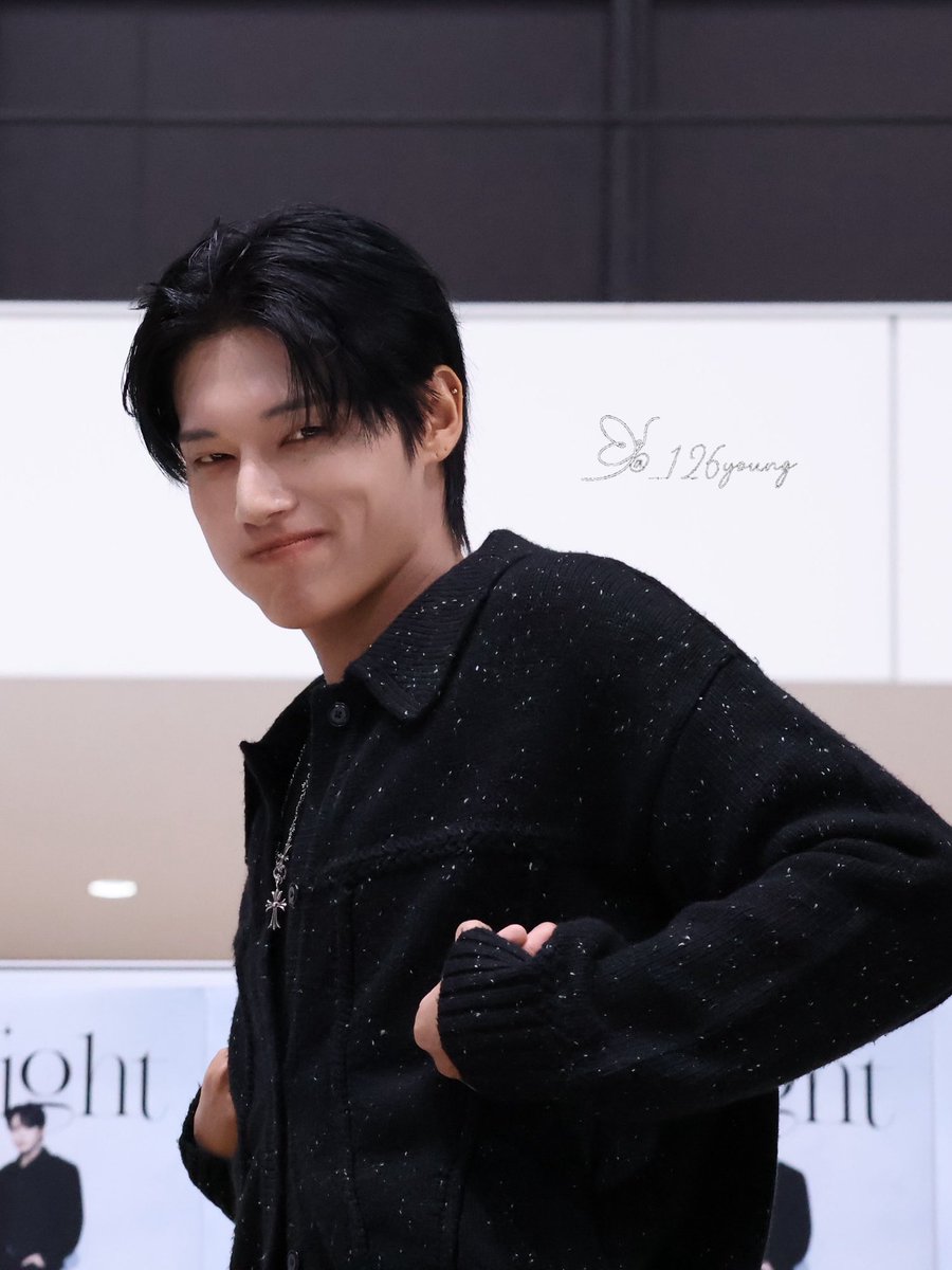 ウヨン - Search / X