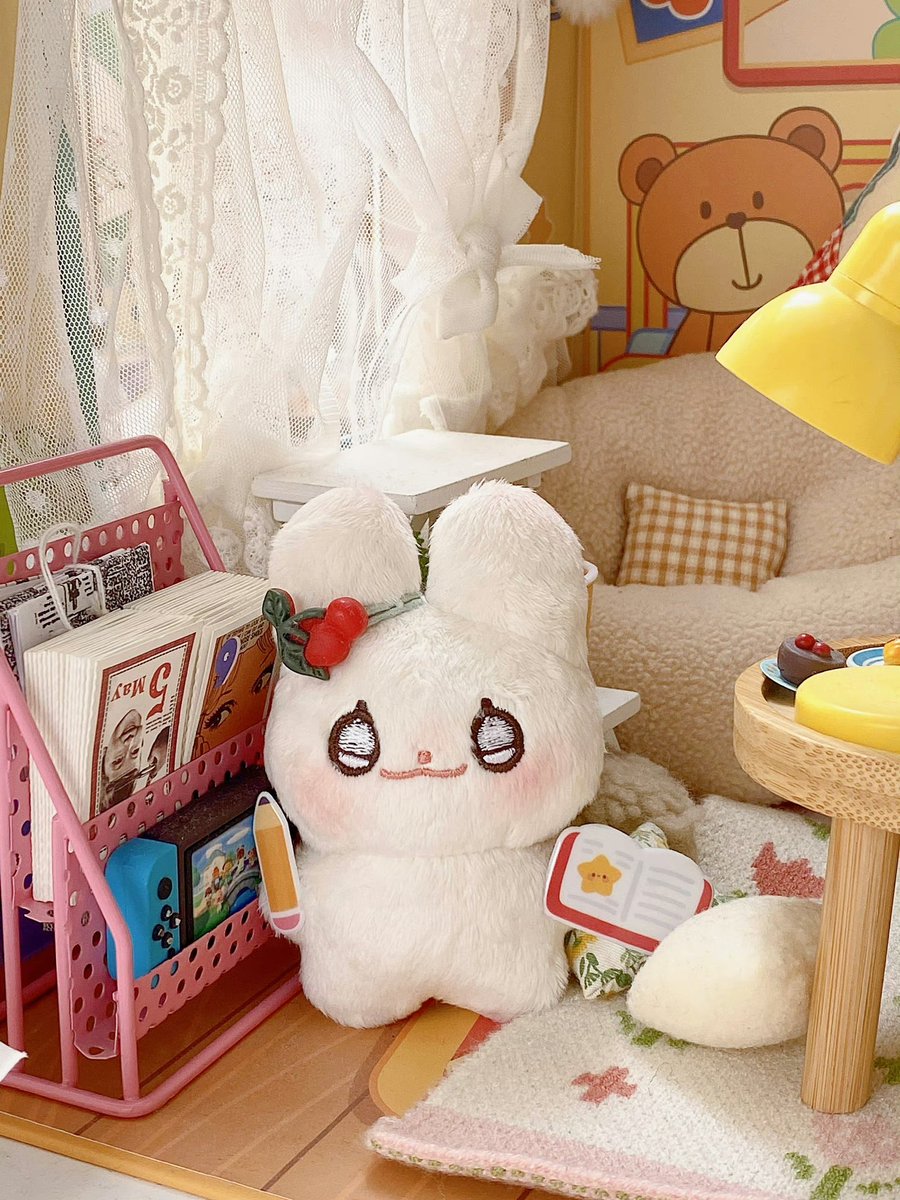 feonixpreorder2's tweet image. พร้อมส่ง‼️ ตุ๊กตากระต่ายจากแจมินบาร์

🐰 กระต่ายขนมปังสูง 10.5cm 
รอบหัว 18cm

🎀 น้องละ 300 บาท
🛒 ค่าส่ง 40
💌 DM สั่งซื้อค่ะ 😊

#น้องนกพร้อมส่ง #ตุ๊กตาnct #ตลาดนัดnct #ตลาดนัดnctdream #ตุ๊กตาแจมิน #แจมิน