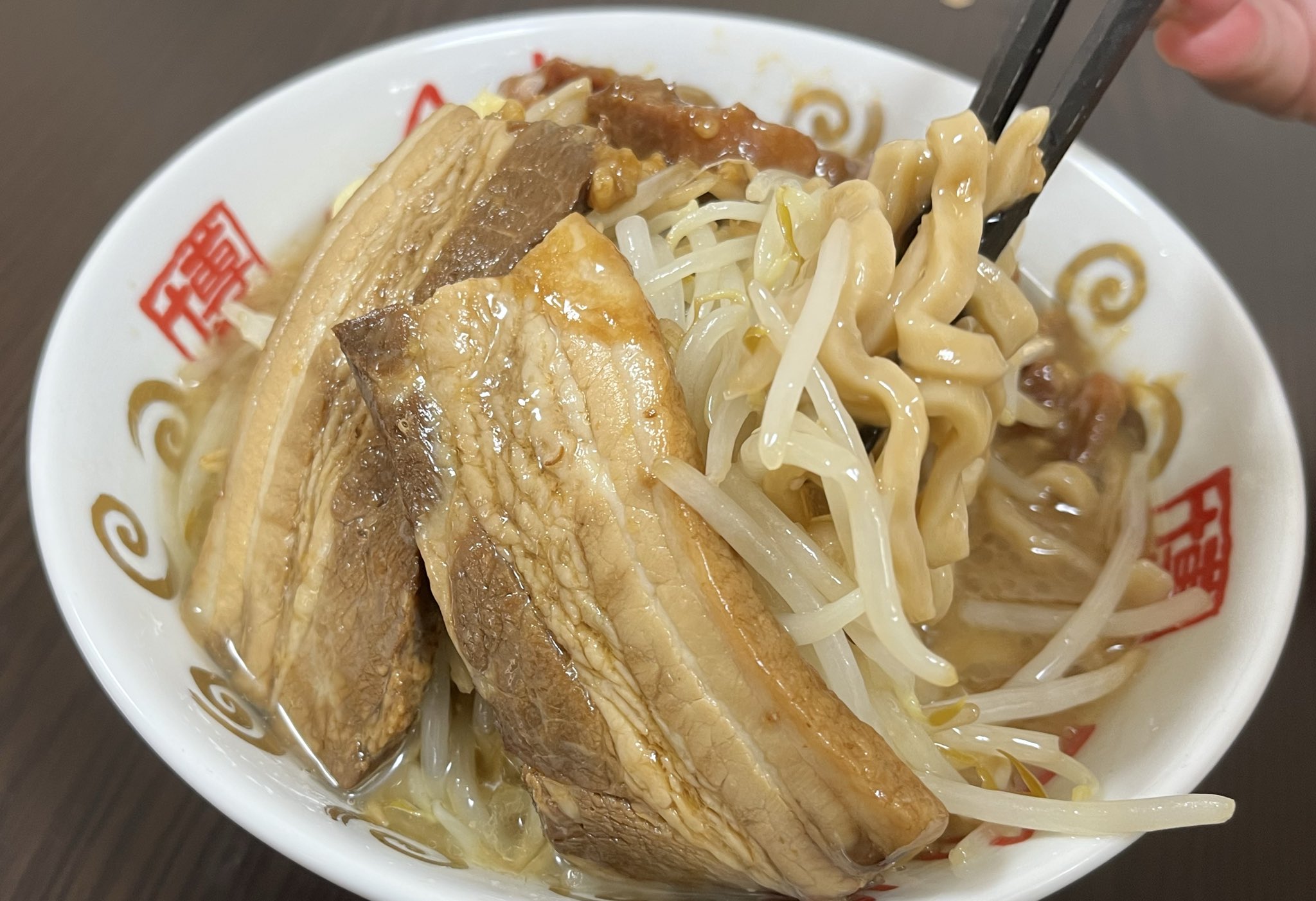 ままもんです❤️感謝　おまとめ、リピート割引 価格破壊!!】しゃぶしゃぶ食べ放題が税別3,990円（税込4,389円