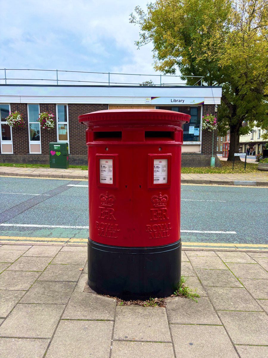 OurScapes's tweet image. Have a great  #postboxsaturday  everyone 📮
#rickmansworth
#hertfordshire