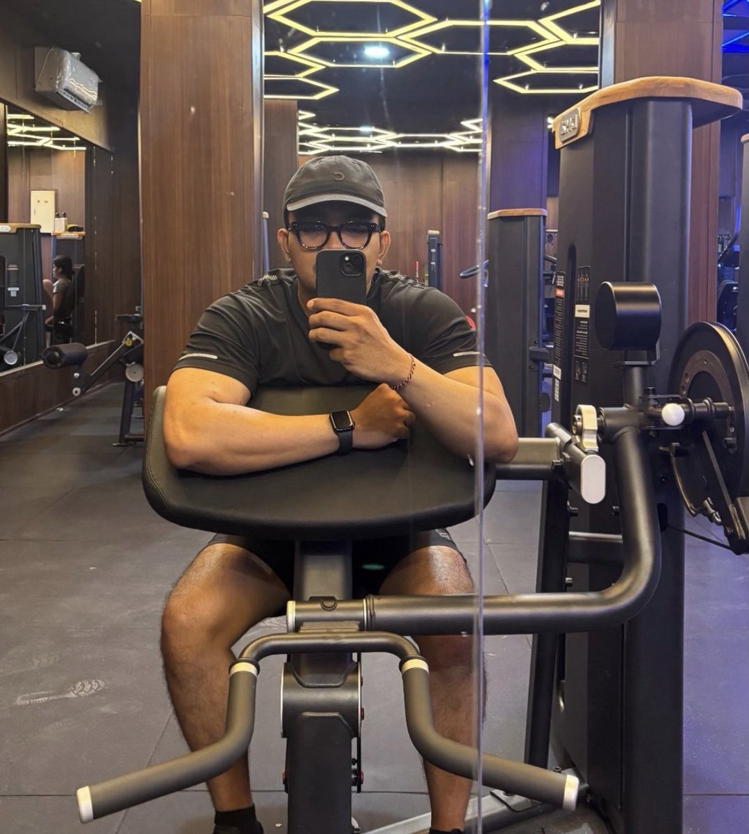 Gym ternyaman saat ini, dingin dan sepi 😌